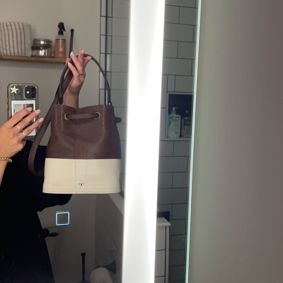 Tory Burch Colorblock Bucket Bag - Picture 4 of 6